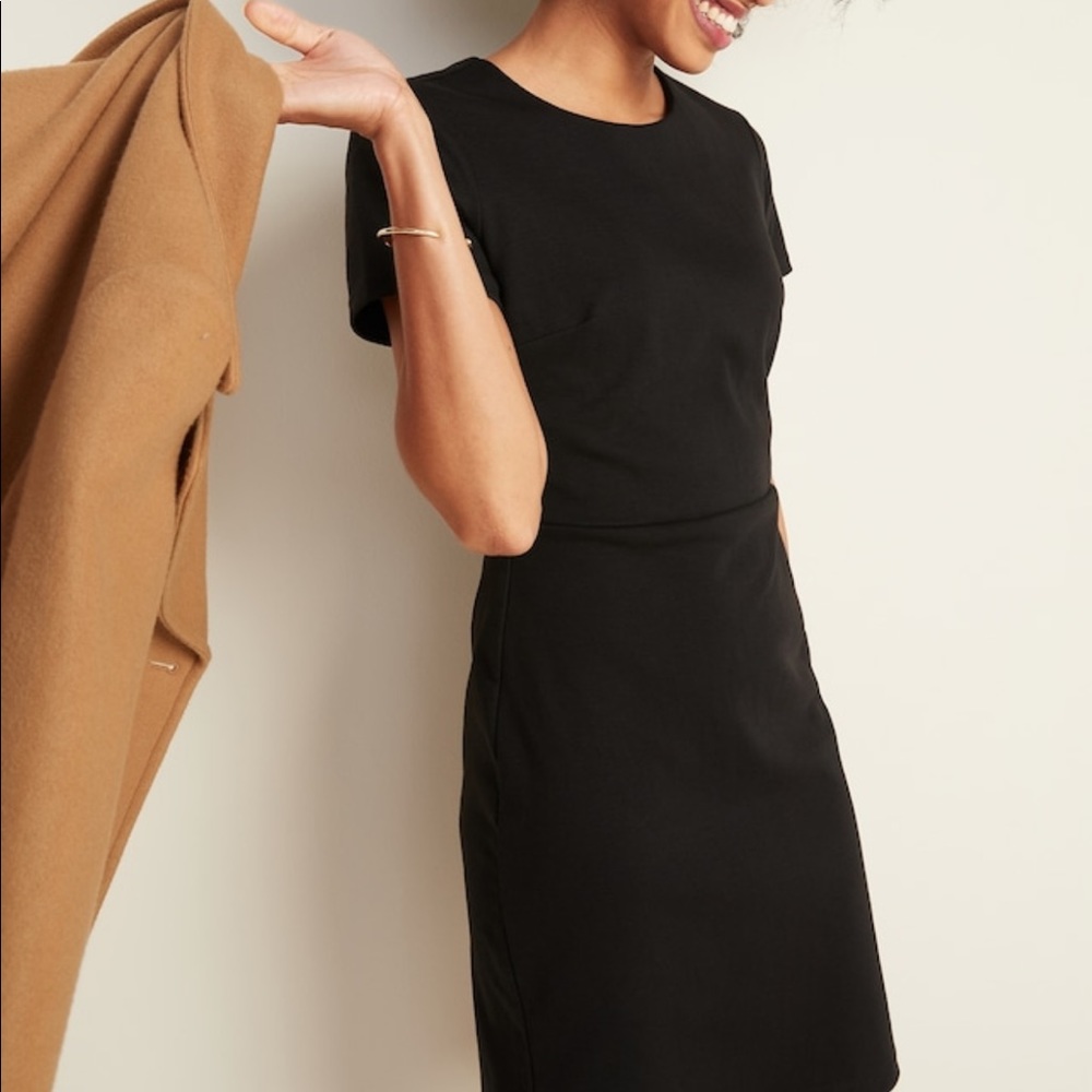 Old Navy Ponte-Knit Dress